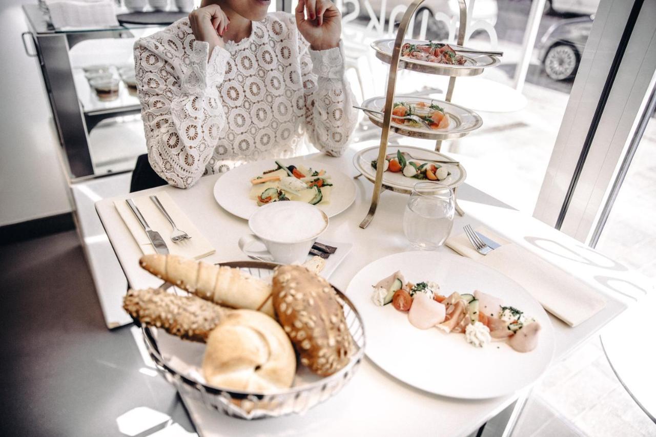 Iris Porsche Hotel & Restaurant Mondsee Eksteriør billede
